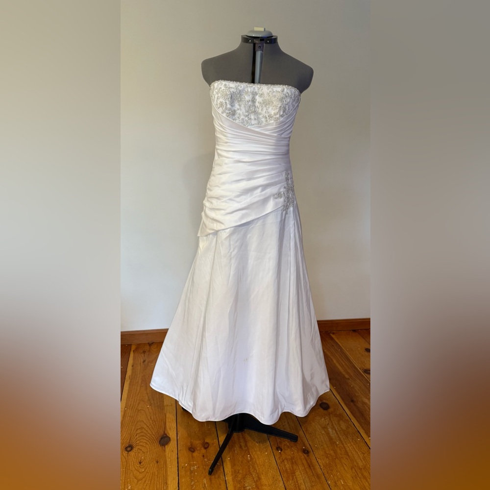 David's Bridal Strapless White with Silver Beading Wedding Gown